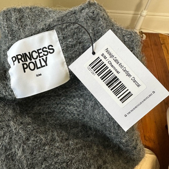 NWT PRINCESS POLLY Paisleigh Charcoal Chunky Cable Knit Cardigan Size S/M - Picture 8 of 10